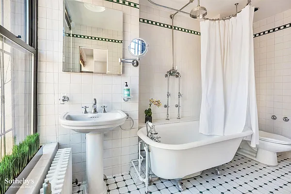 Sold by Sotheby's International Realty | media 24