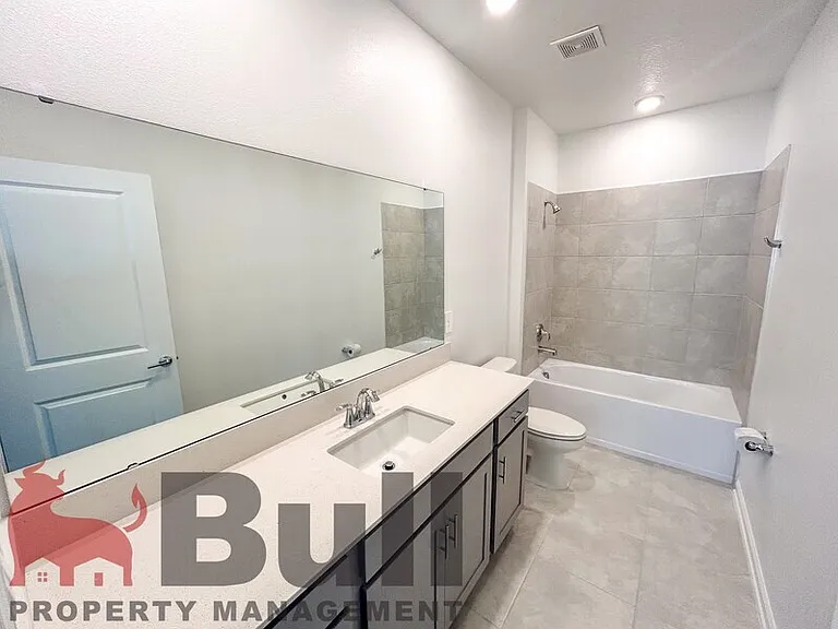 6443 Pine Fork Alley St — Photo 14