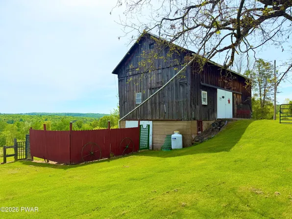 1298 Creamton Dr, Honesdale, PA 18431