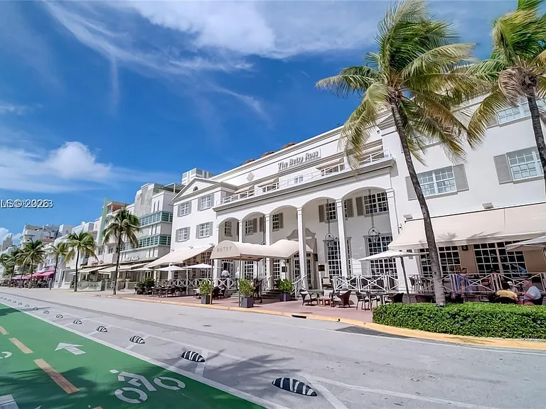1455 Ocean Dr #902 — Photo 38