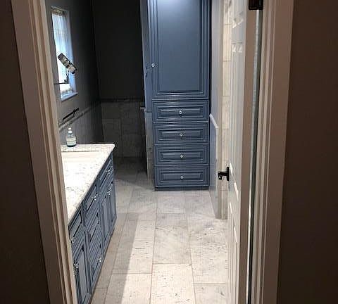 4th image of 10 Eugenia Way