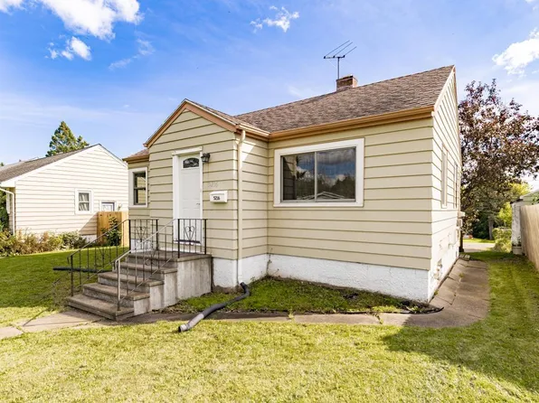 5216 Wyoming St, Duluth, MN 55804