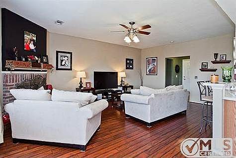 5th image of 322 Lake Wichita Dr