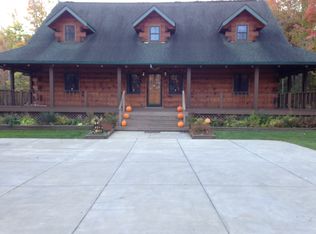 944 Mammot Rd, Alden, NY 14004