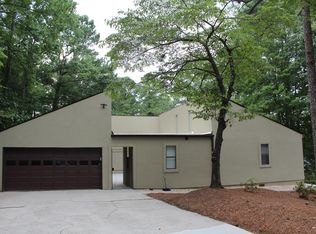 5470 Willow Point Pkwy, Marietta, GA 30068