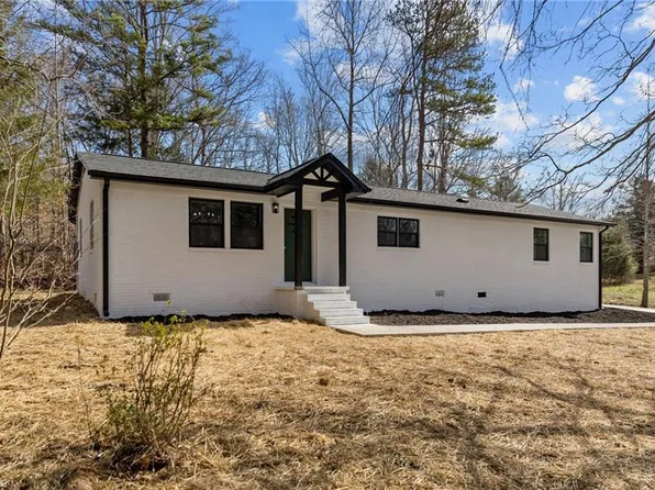 2378 Thayer Rd, Trinity, NC 27370