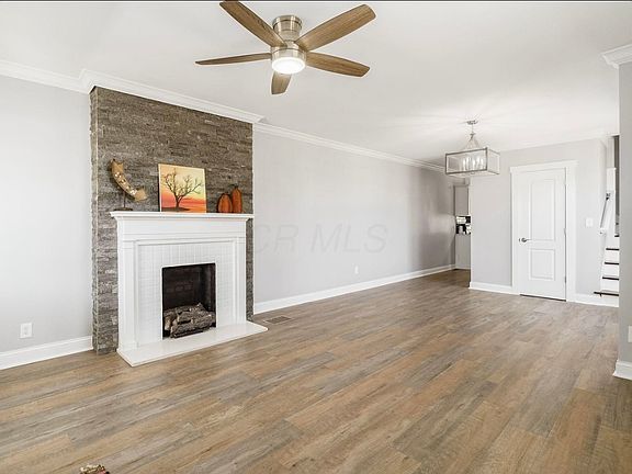 3rd image of 670-672 E Jenkins Ave