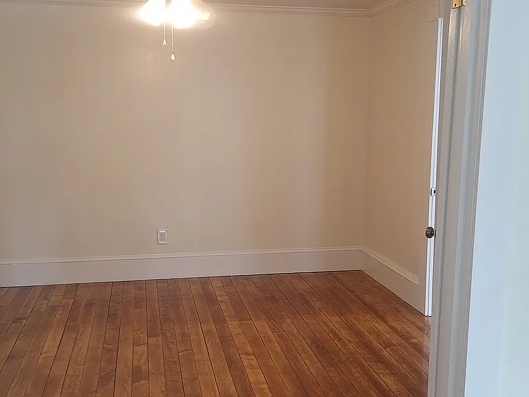 417 Main St #1 — Photo 17