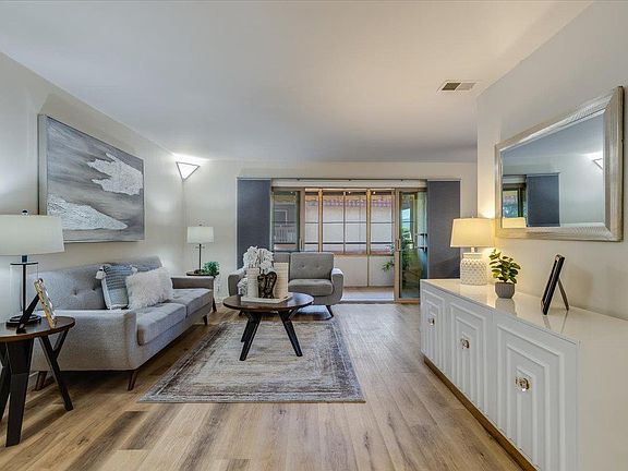 2nd image of 1071 Alta Mira Dr APT B