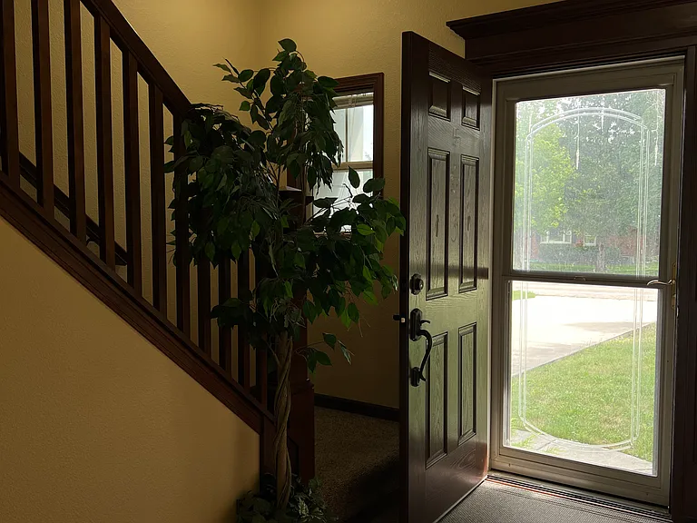 1265 S Elm Grove Rd — Photo 29