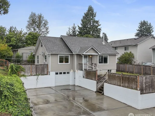 3515 Meadow Avenue N, Renton, WA 98056