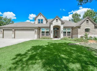 8525 Edinburgh Ct, Montgomery, TX 77316