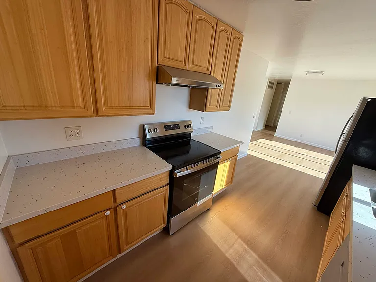 4561 Heyer Ave — Photo 22