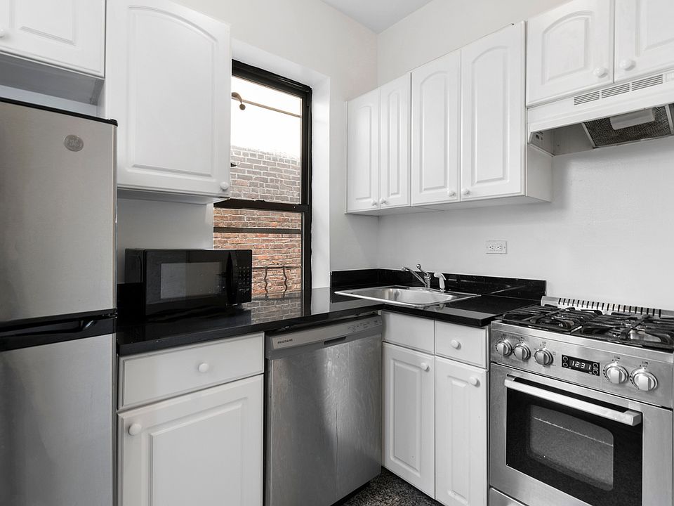 1st image of 73 Thompson St APT 6C