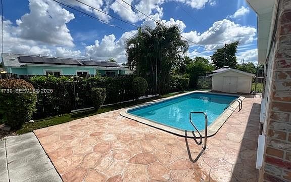 5th image of 11461 NW 35th St