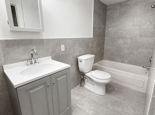 161 Grand St #2, Worcester, MA 01603