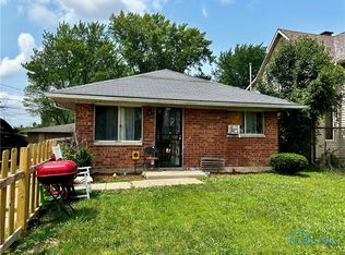 3121 Chase St, Toledo, OH 43611