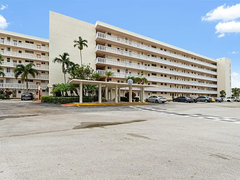 3030 Marcos Dr #T302 — Photo 30