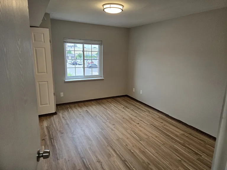 308 McHenry St #203 — Photo 5