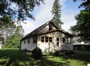 5491 Bluebell Ave, Virginia, MN 55792