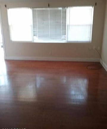 4th image of 296 Brookline Ave