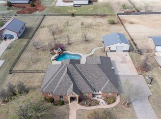2575 Angela Ct NE, Piedmont, OK 73078