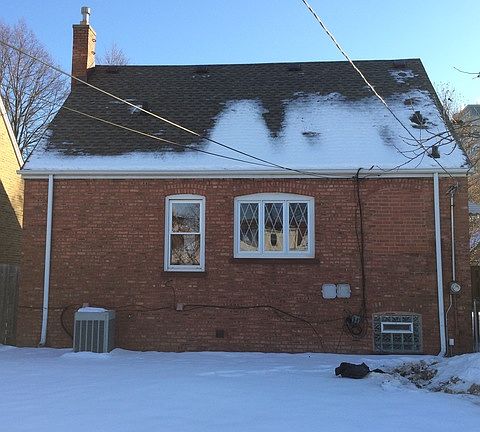 3rd image of 1622 N 73rd Ct