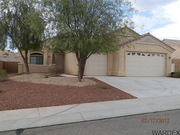 1st image of 1104 Desert Nights Ln