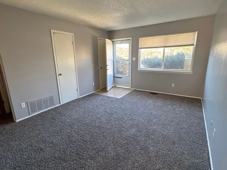311 S Murray Blvd — Photo 3