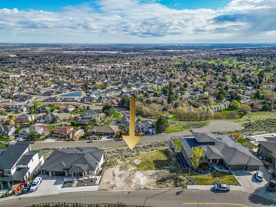 1st image of 2420 Morency Dr