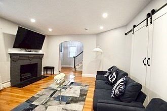 5th image of 1103 Morton St