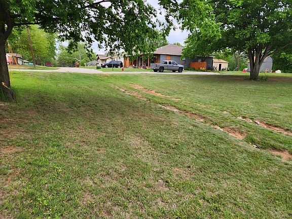 2nd image of 200 E Van Buren St Lot 1