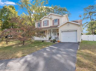 213 Champlain St, Toms River, NJ