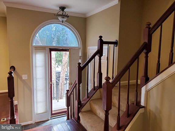 4th image of 5931 Norham Dr