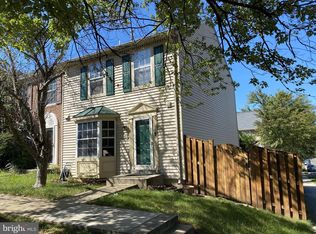 7322 Charlesborough Ct, Lorton, VA 22079