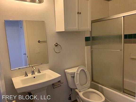 4th image of 325 Market St APT 1