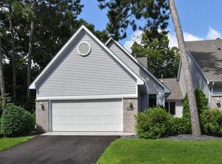 2657 Rivers Bluff Ln, Anoka, MN 55303