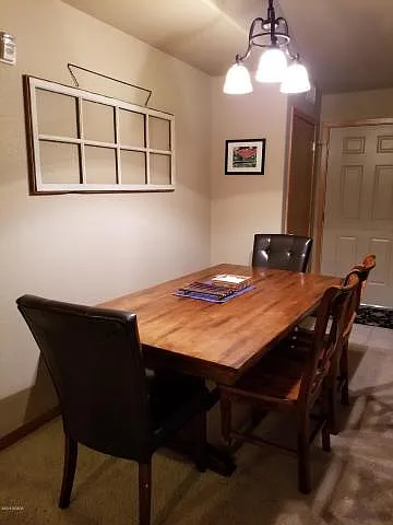 180 Sterling Loop — Photo 3