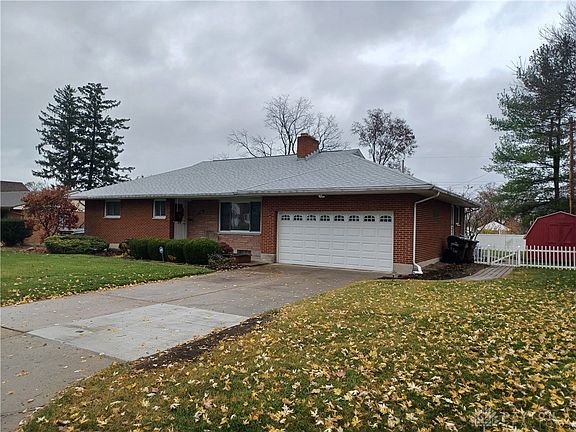 3rd image of 4226 Merrimac Ave