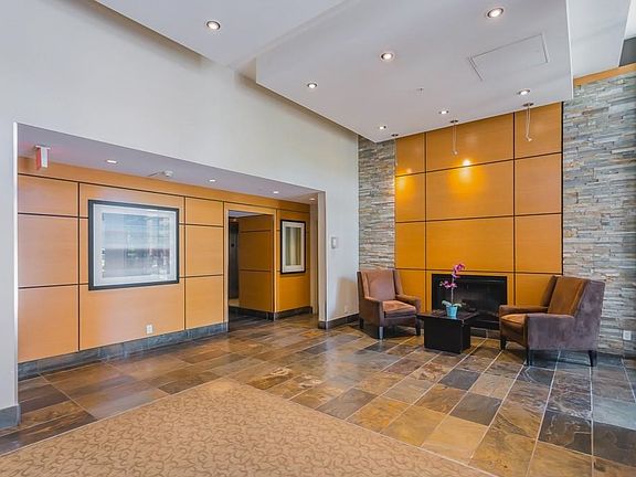 4th image of 660 Nootka Way #3003