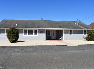 129 N Ensign Dr, Little Egg Harbor, NJ