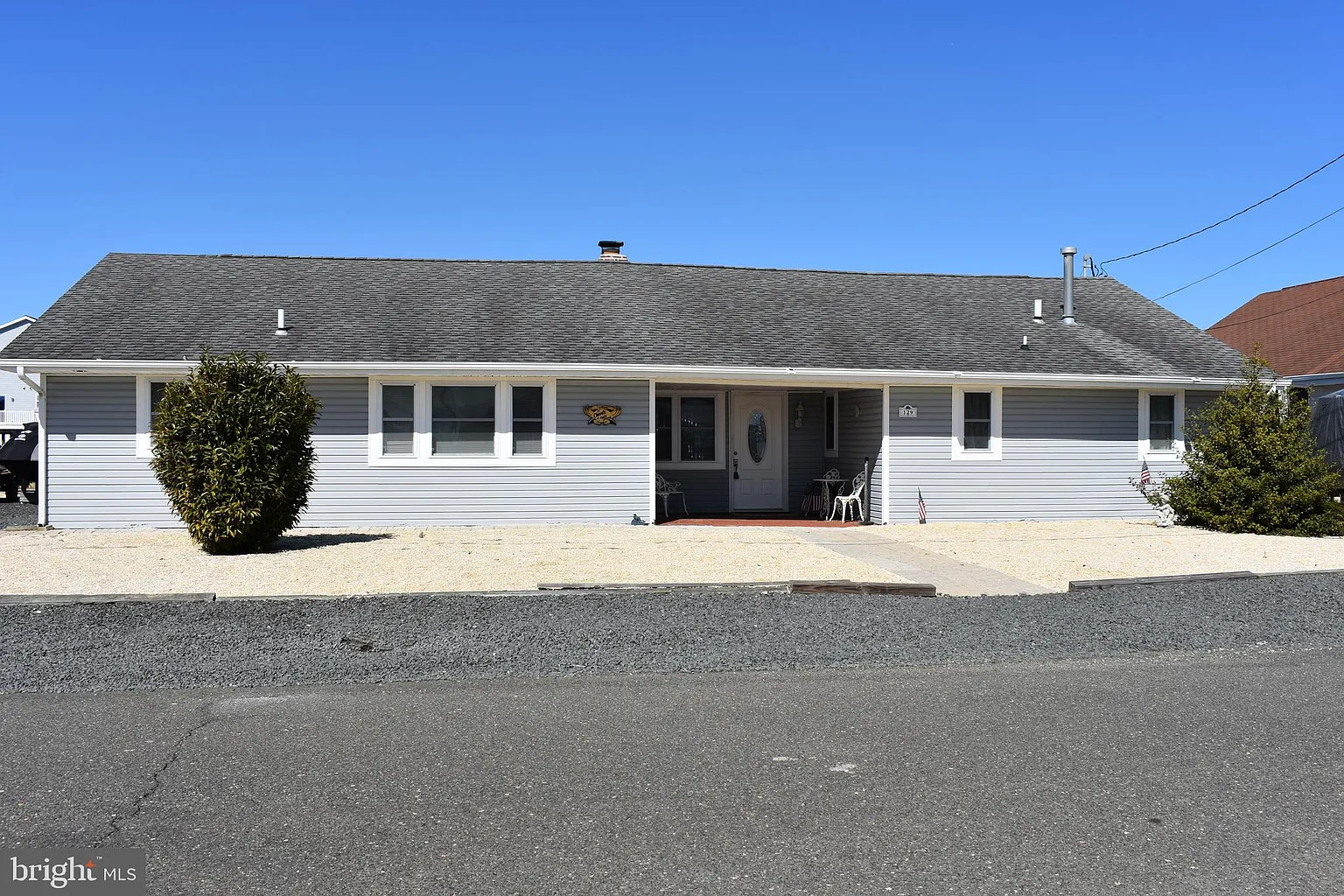 129 N Ensign Dr photo 1