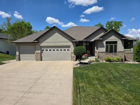 908 Oday Dr, Jordan, MN 55352
