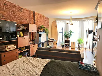 Rented by Premier Metro Realty Corp