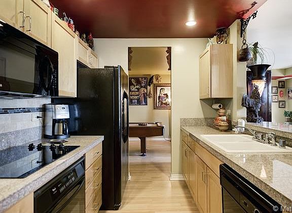 4th image of 300 W 11th Ave Unit 16C