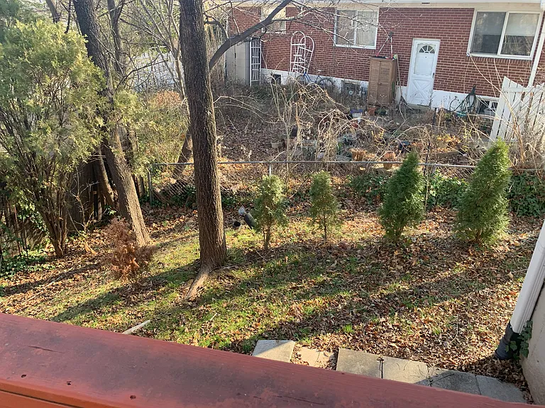1914 Stanley Ave — Photo 20