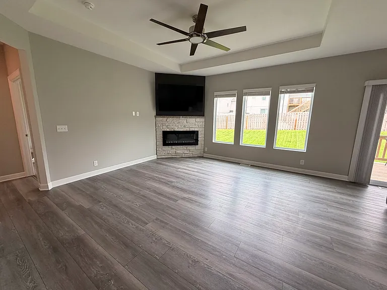 6513 N Hws Cleveland Blvd — Photo 4
