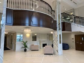 38 Cedarland Dr