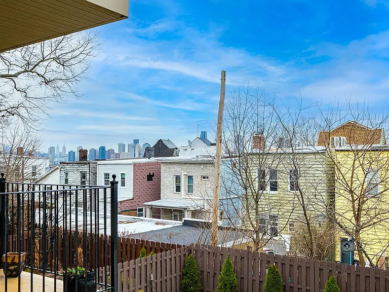 188 Arlington Ave #1 — Photo 11