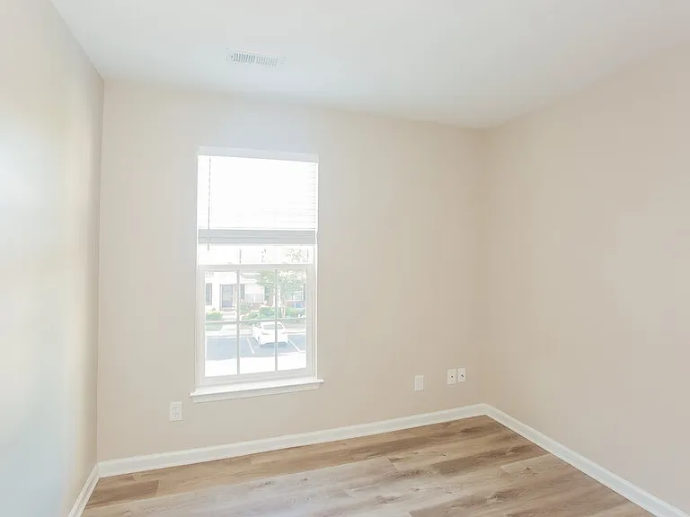 2857 Summergrove Ct — Photo 13